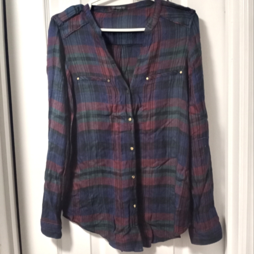 💲3/25💲 Dynamite button up